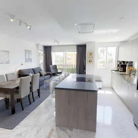 Apartment Modern Coastal Near Puerto Banus