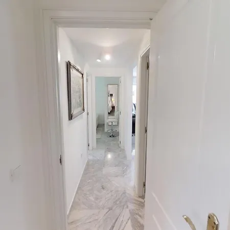 Apartment Modern Coastal Near Puerto Banus Marbella
