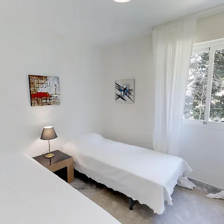 Modern Coastal Near Puerto Banus *