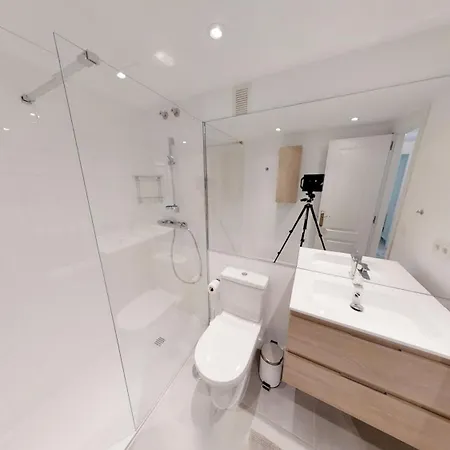 Modern Coastal Near Puerto Banus